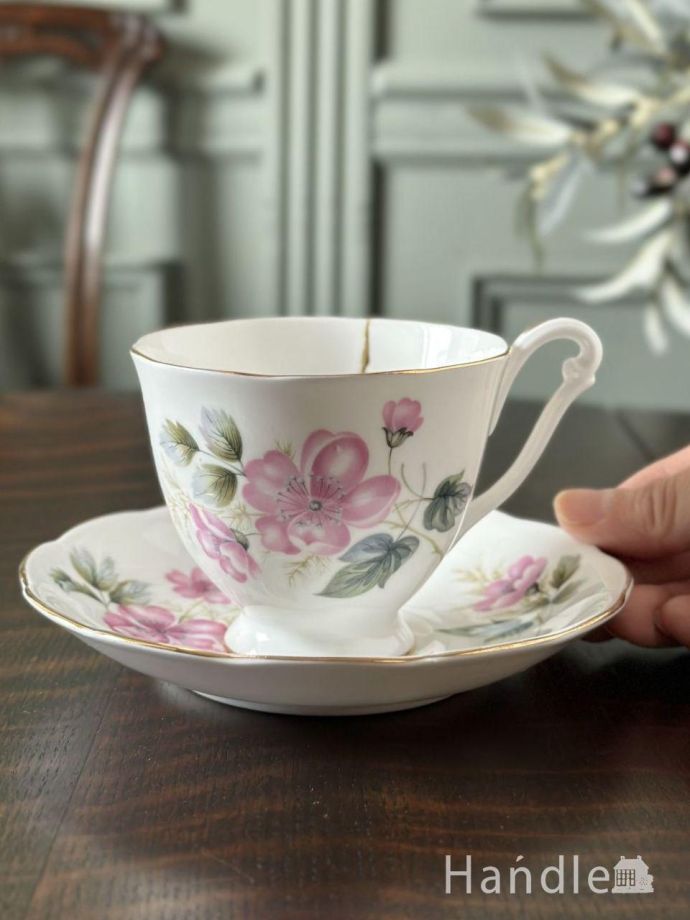 アンティークのカップ&ソーサー