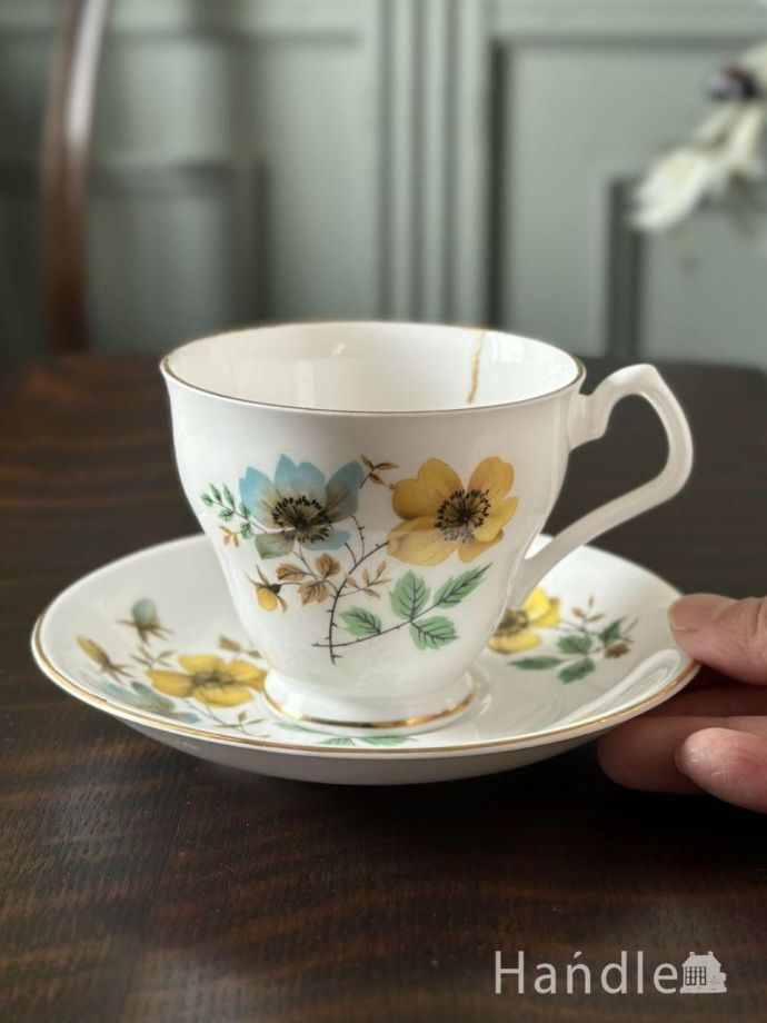 アンティークのカップ&ソーサー