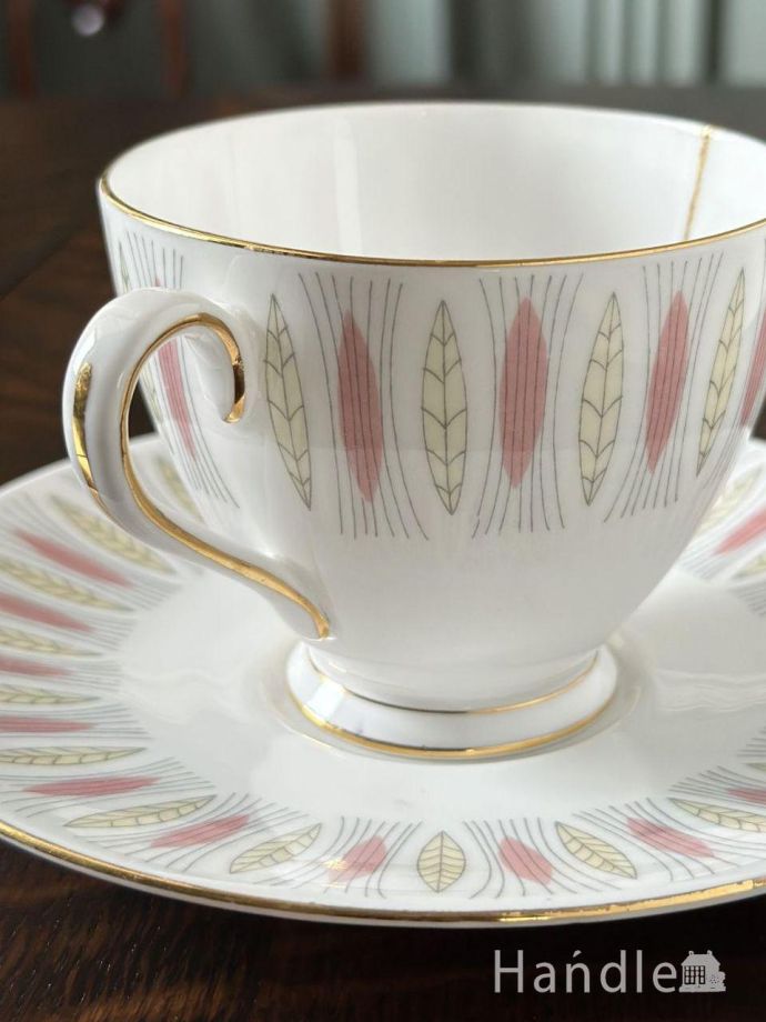 アンティークのカップ&ソーサー