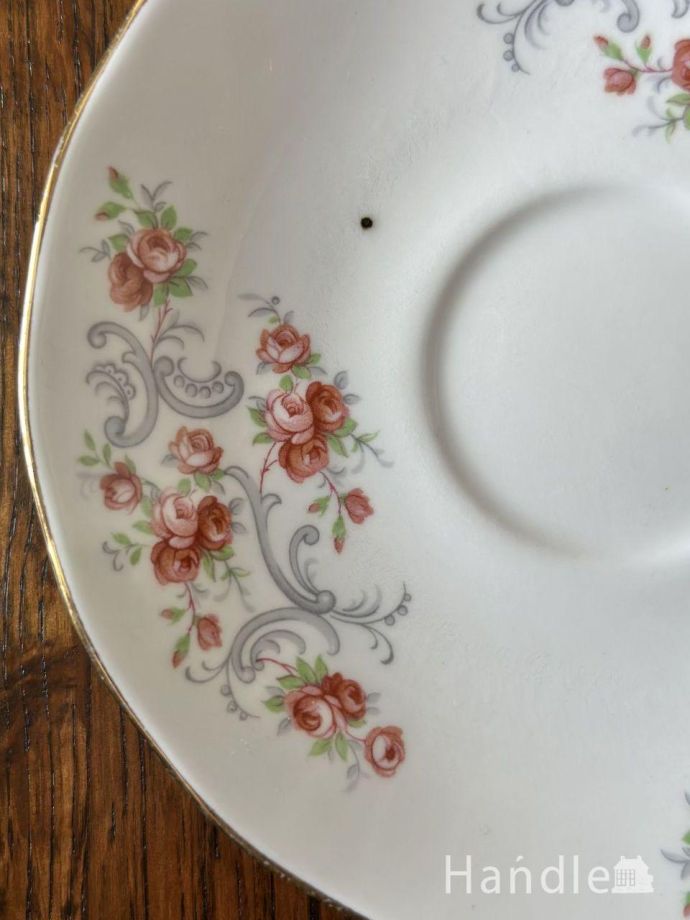 英国アンティークのおしゃれな食器