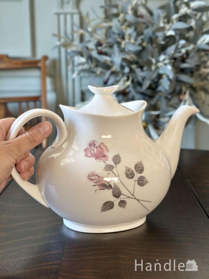 おしゃれなティーポット