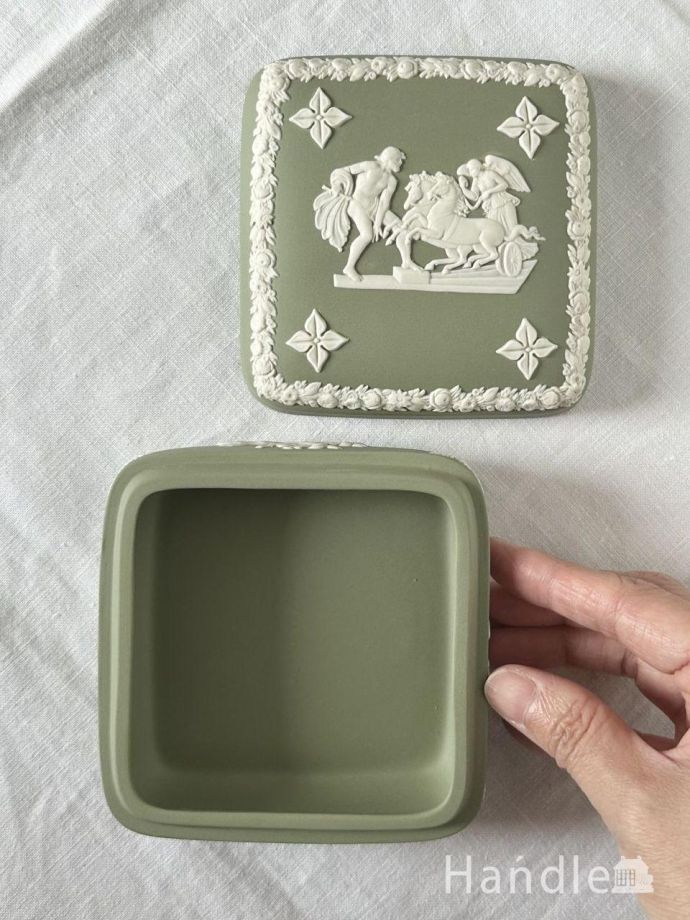 ウェッジウッドのボックス