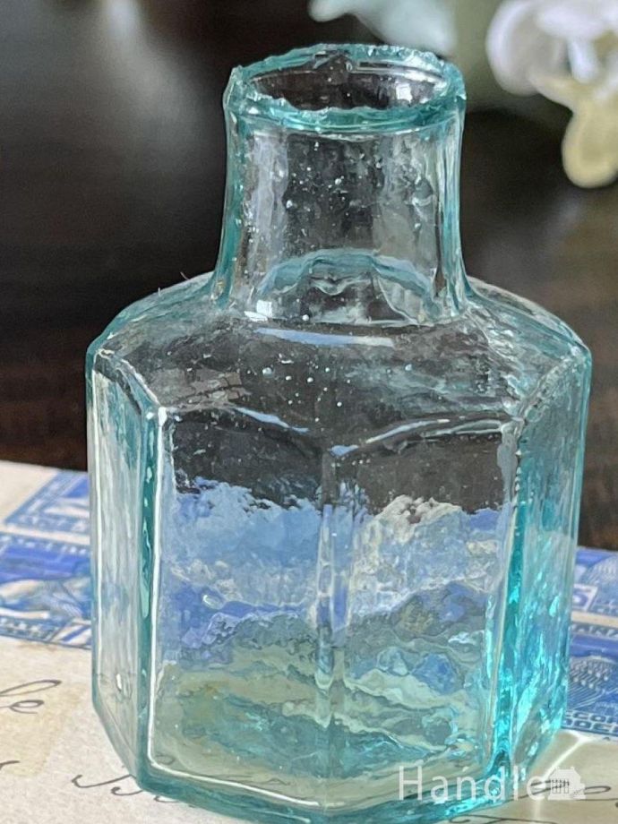 アンティークガラスのインク瓶