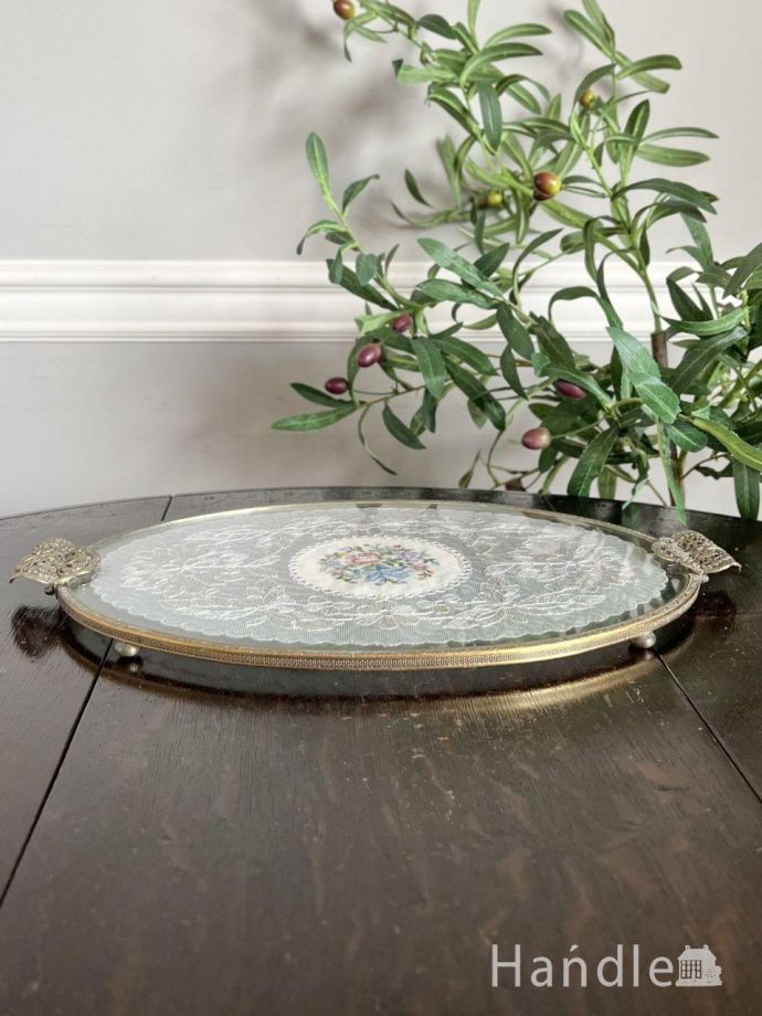 アンティークのドレッシングトレイ