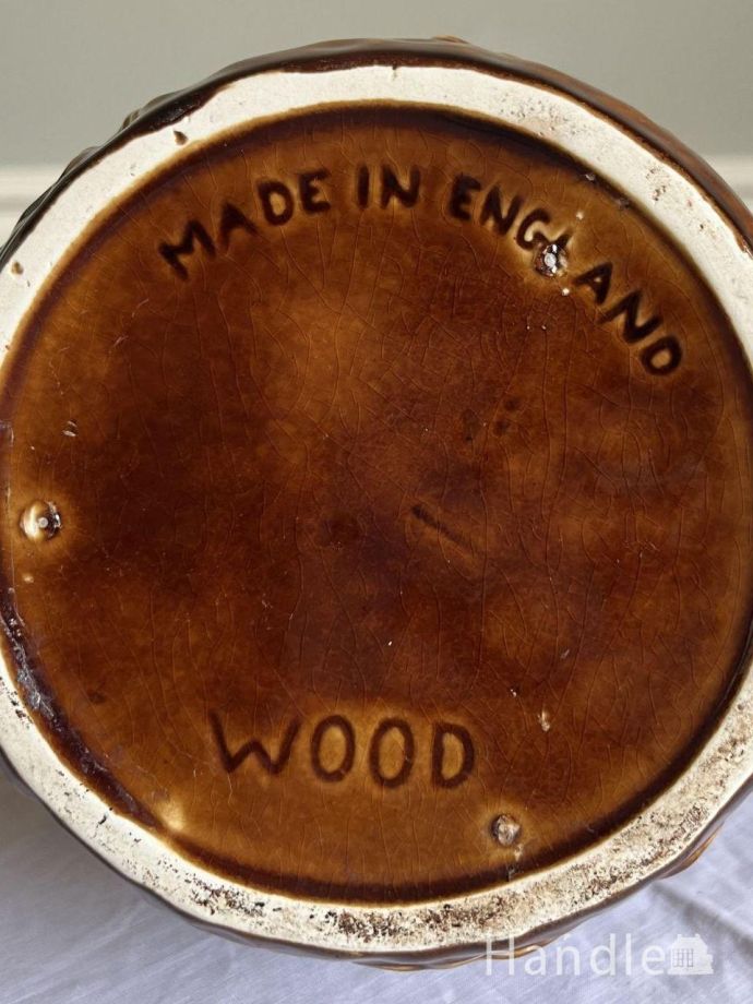 裏側のバックスタンプ