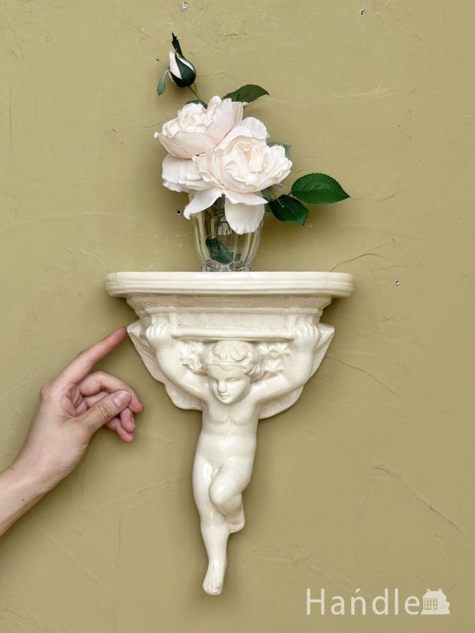 おしゃれなウォールシェルフ