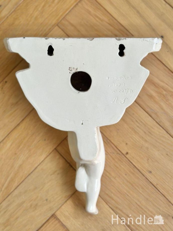 壁に取り付けてお使い下さい