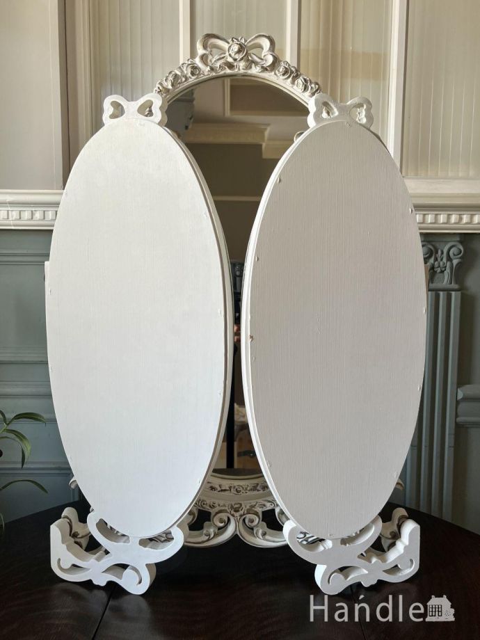 アンティークの三面鏡