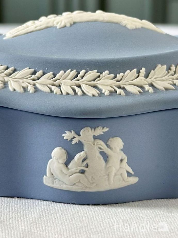 アンティークのウェッジウッド