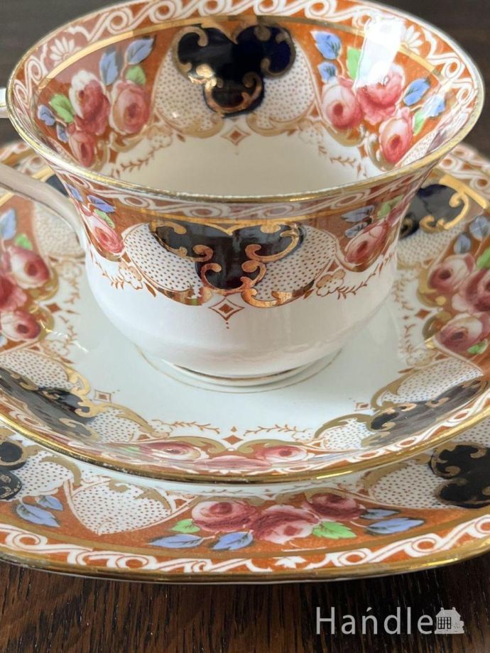 アンティークのカップ&ソーサー(トリオ)