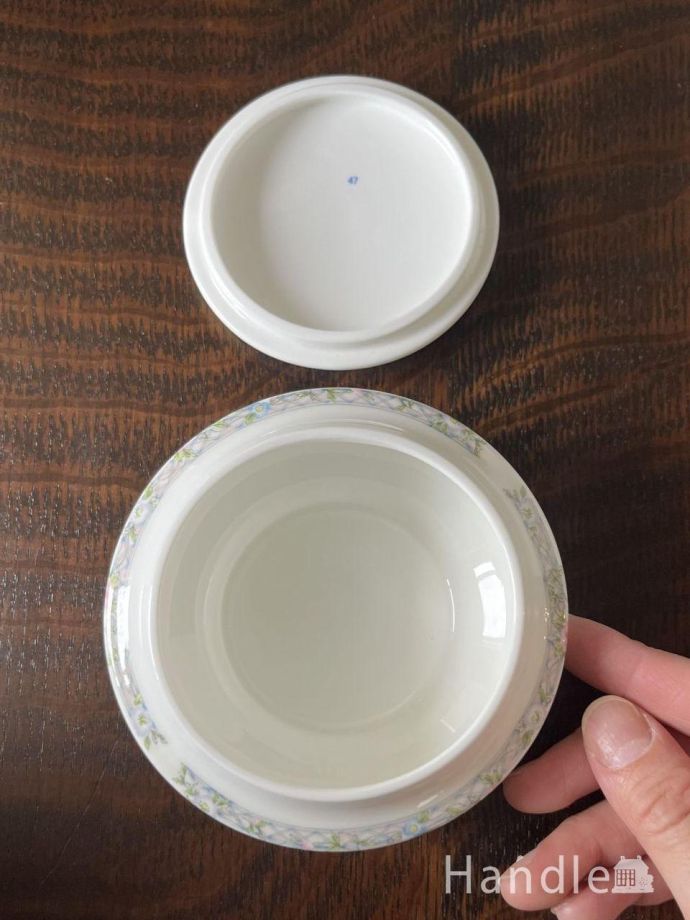 アンティークのトリンケットボックス