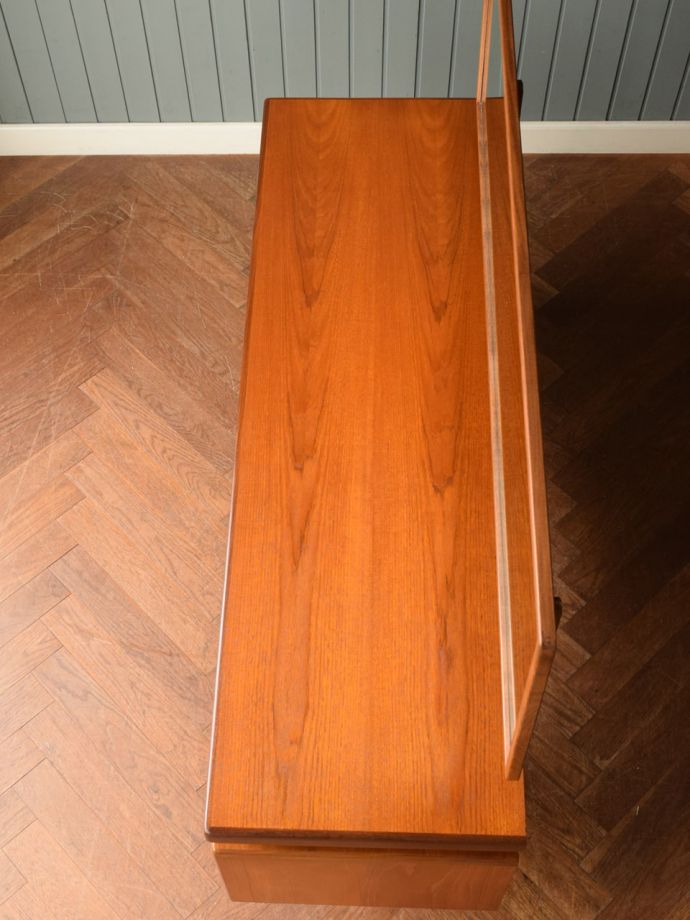 G-planドレッサーの天板