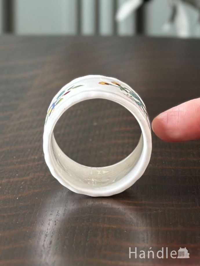 ナプキンリングの横