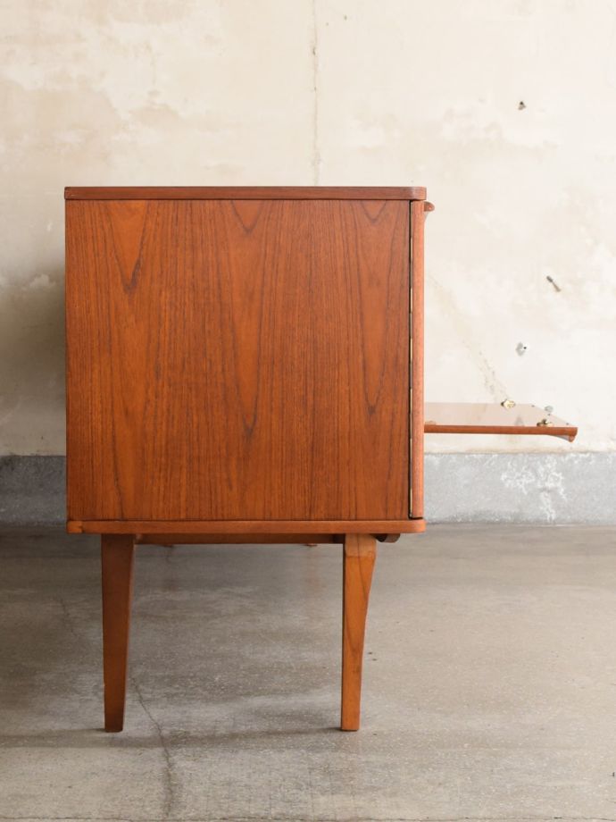 STATEROOM ステイトルーム イギリス サイドボード アンティーク STATEROOM ステイトルーム イギリス サイドボード アンティーク