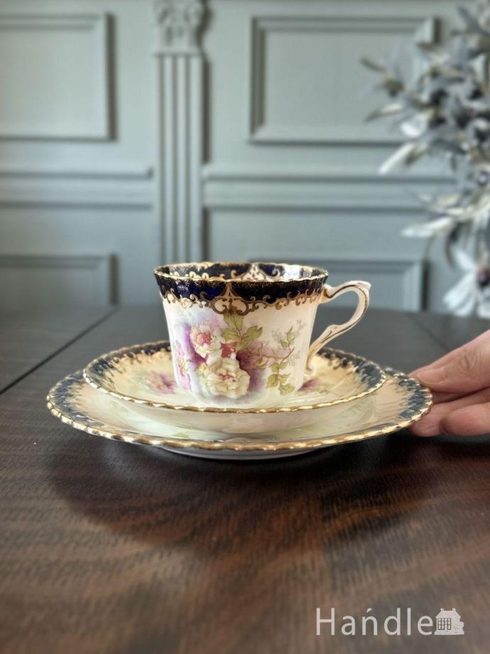 アンティークのカップ&ソーサー