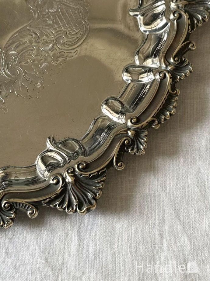 シルバートレイの脚