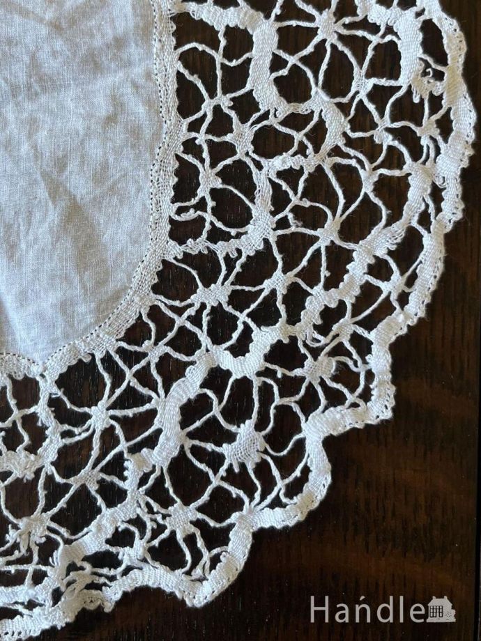 アンティークのドイリー