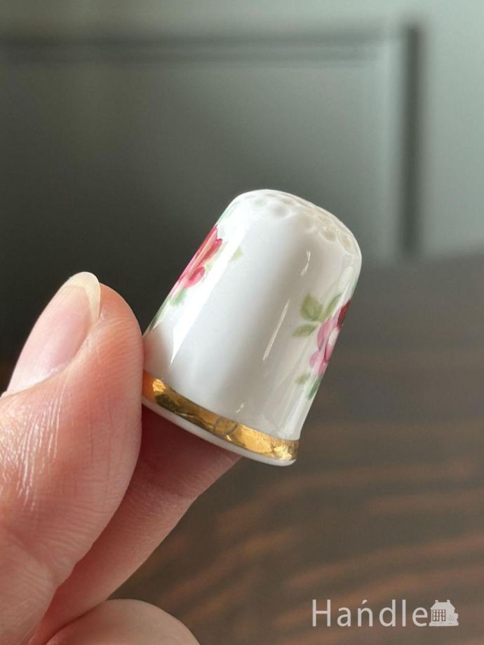 英国アンティークのおしゃれなシンブル