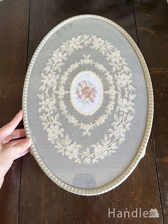 アンティークのおしゃれなトレイ