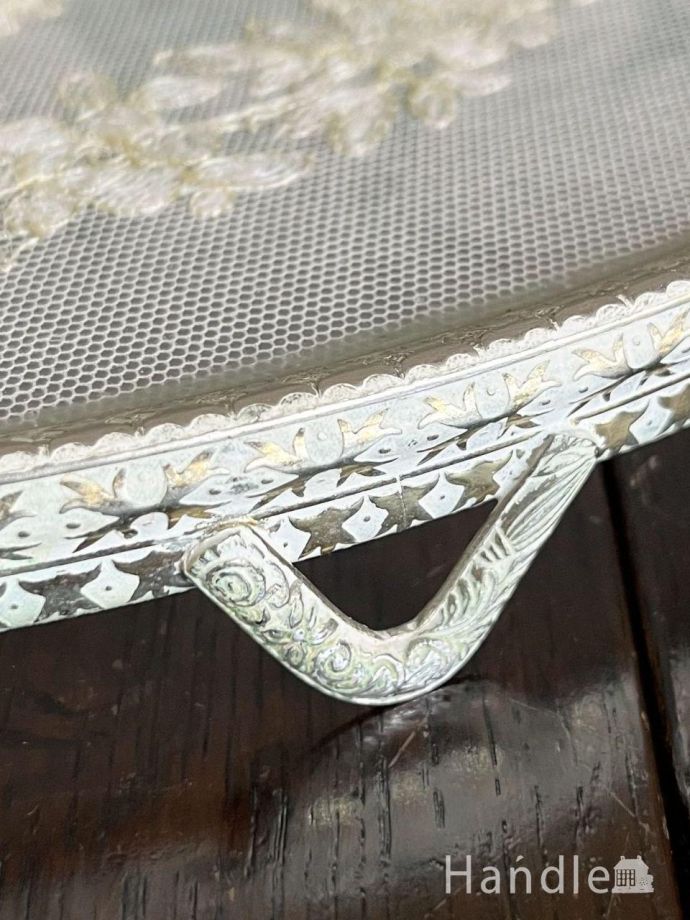 ドレッシングトレイの装飾