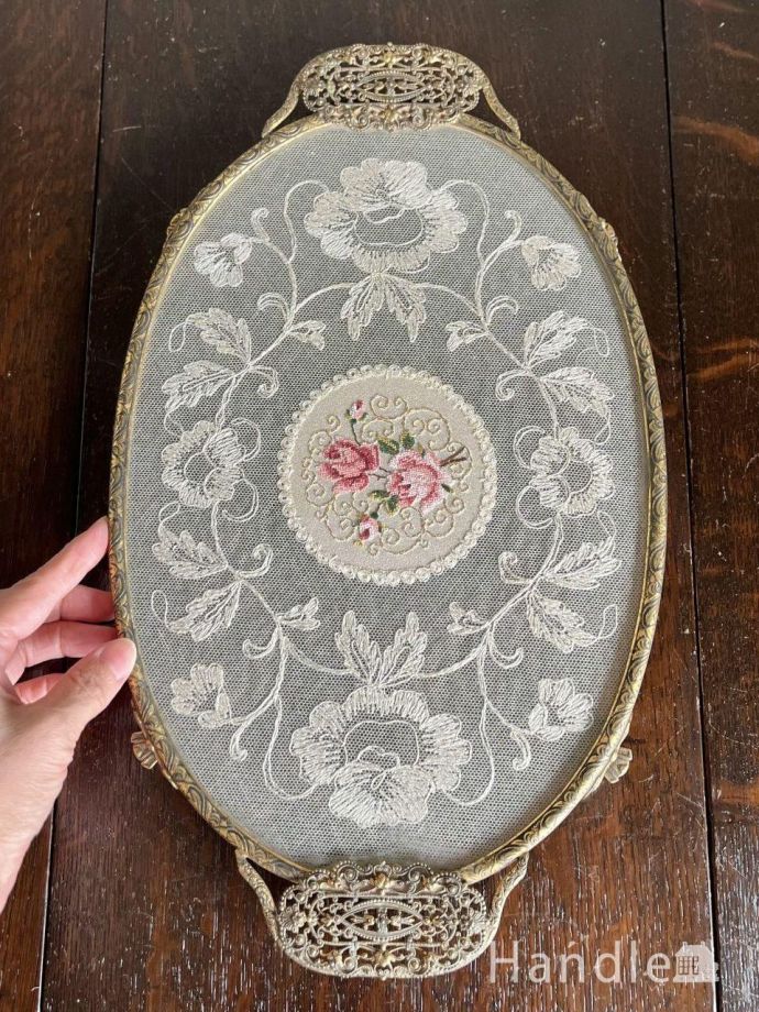 アンティークのおしゃれなトレイ