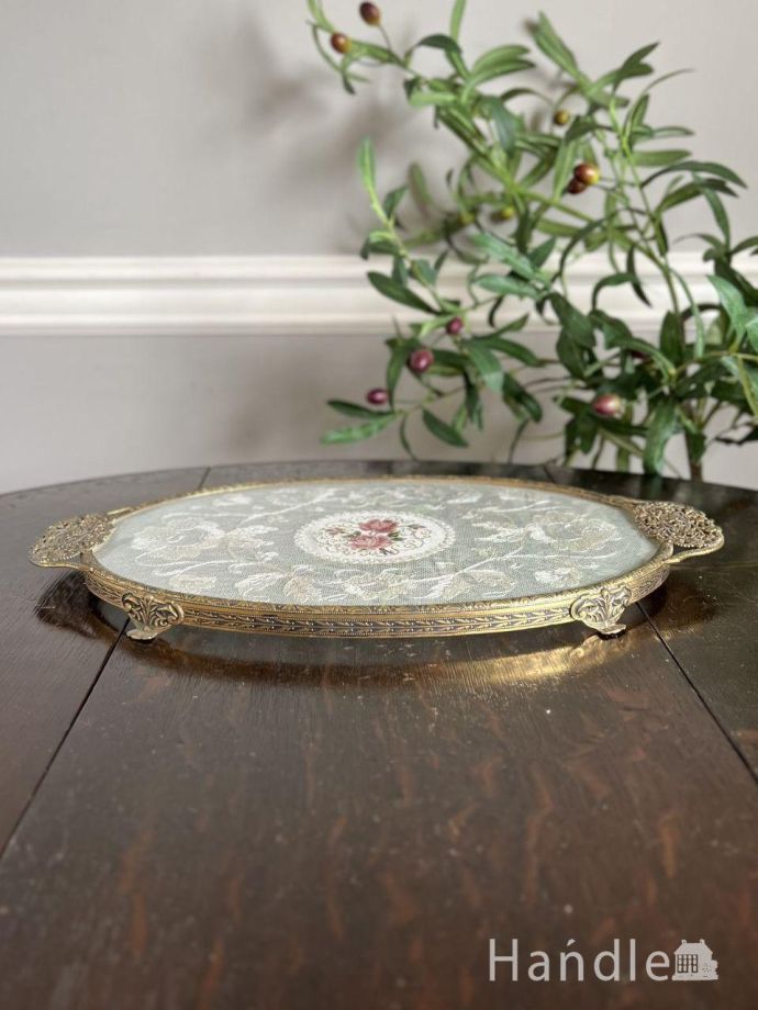 アンティークのドレッシングトレイ