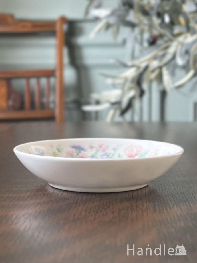 英国アンティークのおしゃれな食器