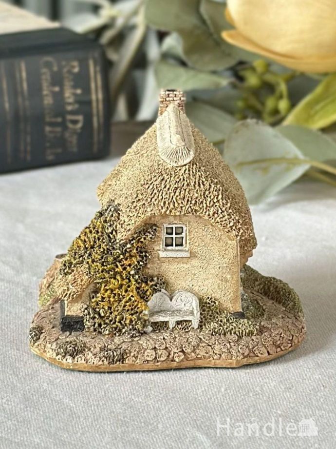 アンティークのオブジェ