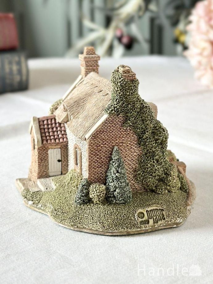 アンティークのオブジェ