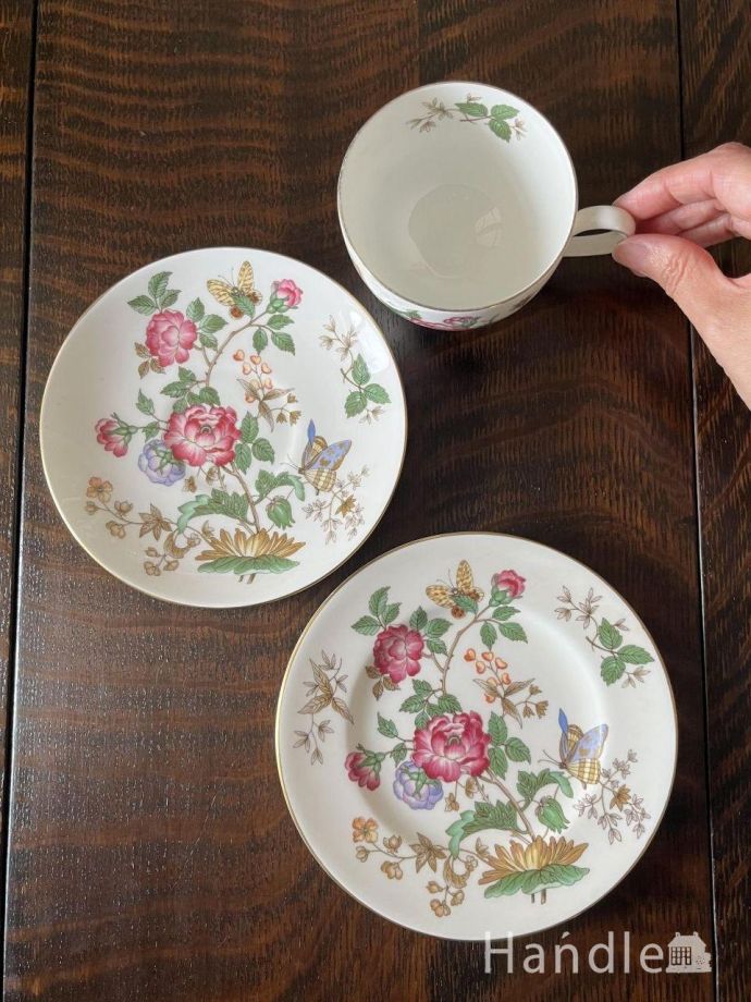 英国アンティークのおしゃれな食器