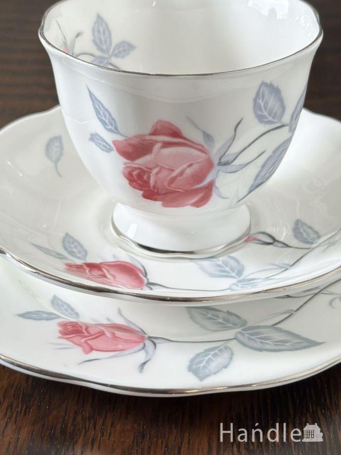 アンティークのカップ&ソーサー(トリオ)