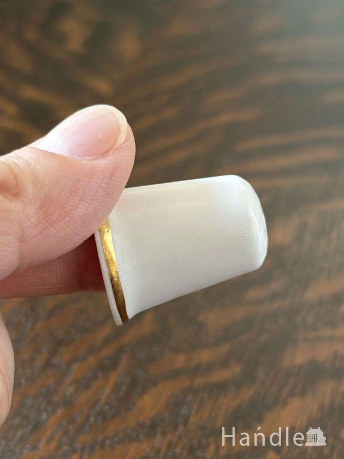 英国アンティークのおしゃれなシンブル