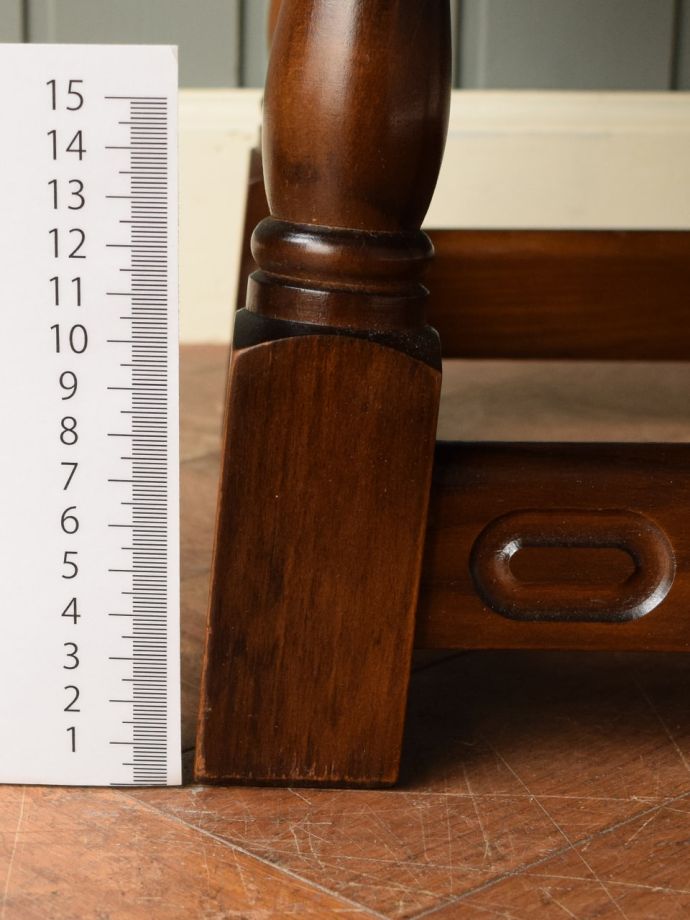 伸長式テーブルの脚