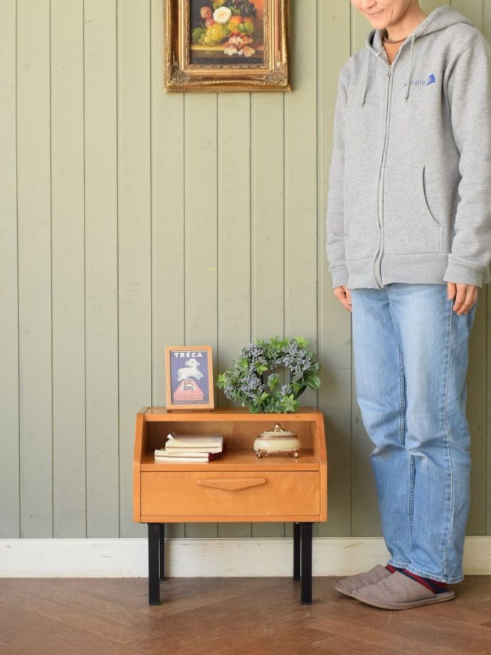 ビンテージのおしゃれなチェスト