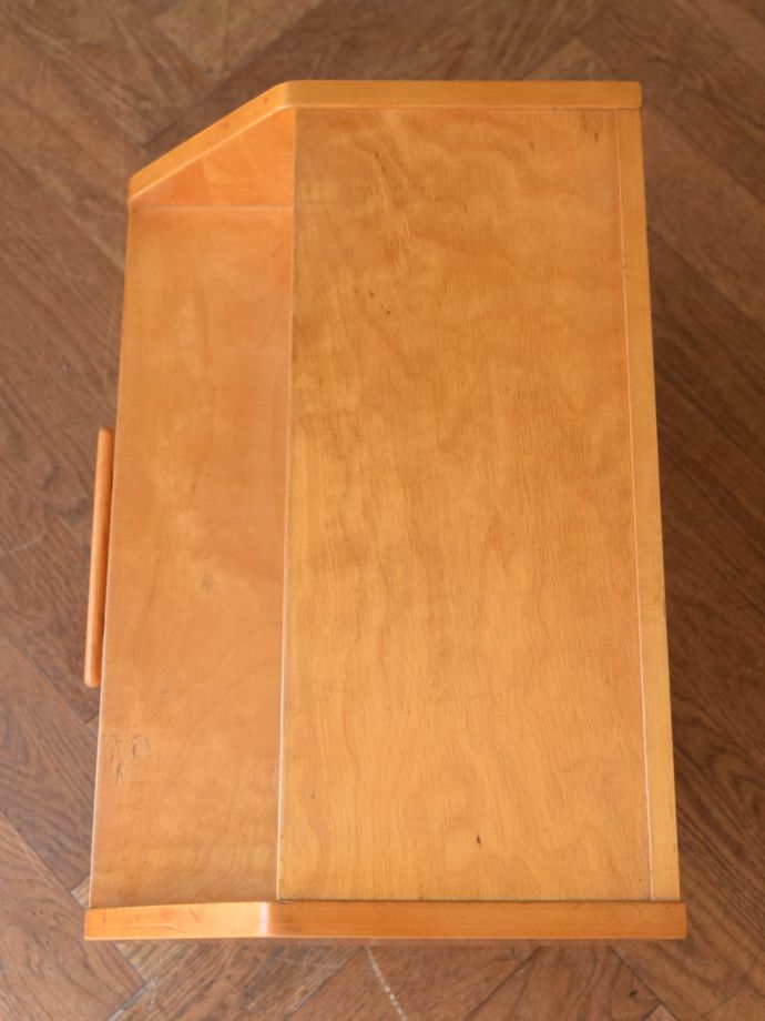 チェストの天板