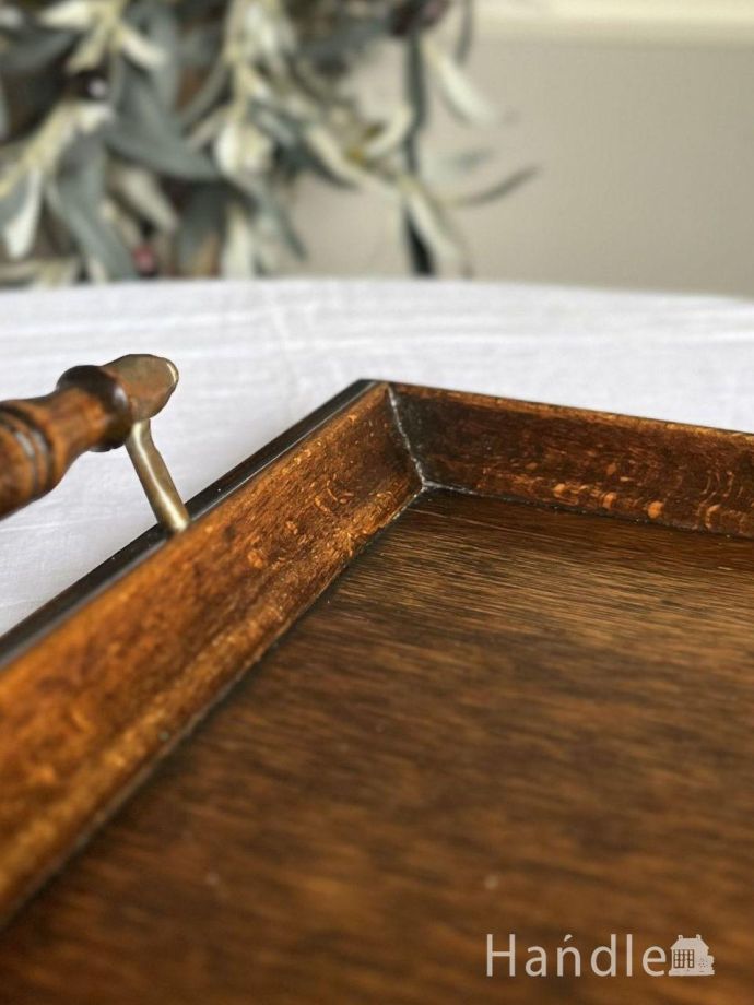 アンティークのトレイ