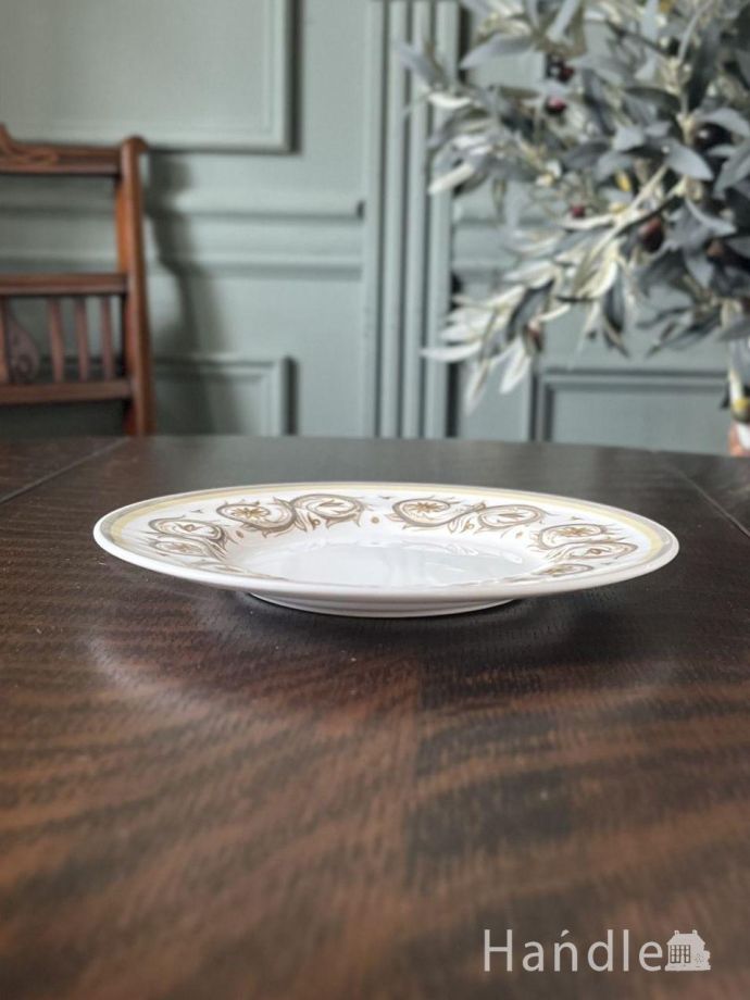 英国アンティークのおしゃれな食器