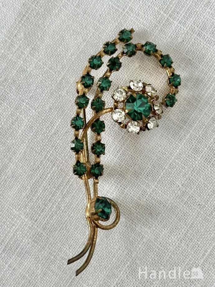 アンティークのブローチ