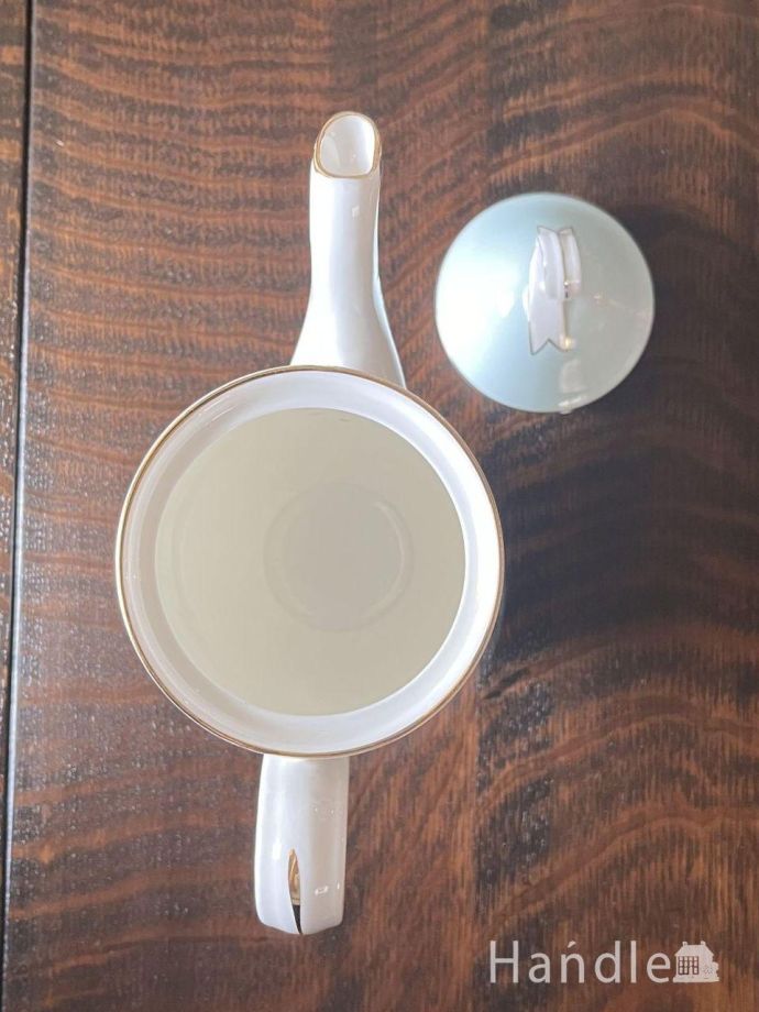 英国アンティークのおしゃれな食器