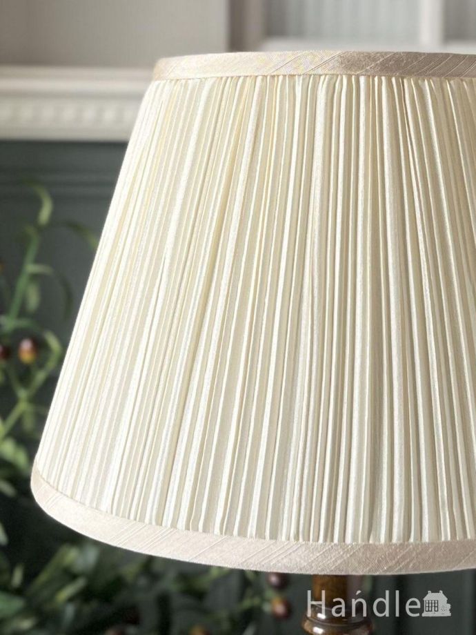 テーブルランプのシェード