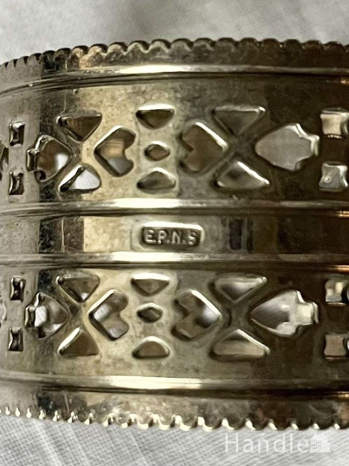 アンティークのシルバープレート