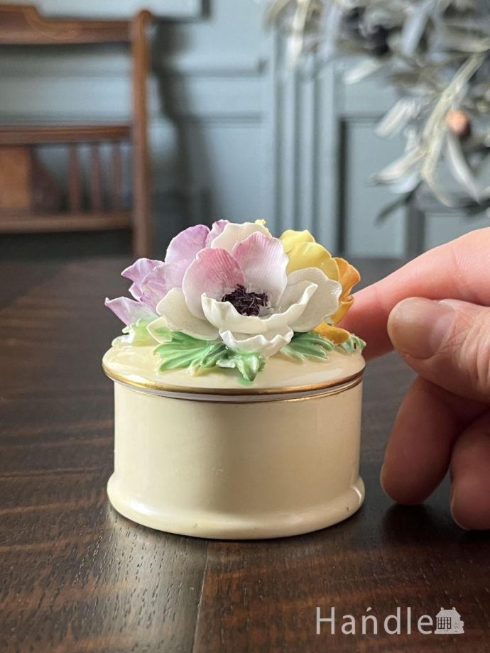 大きさはこれくらいです