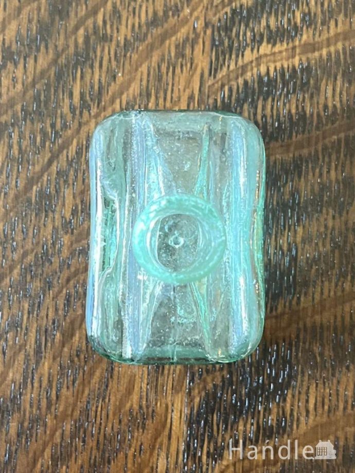 おしゃれなアンティークガラス雑貨