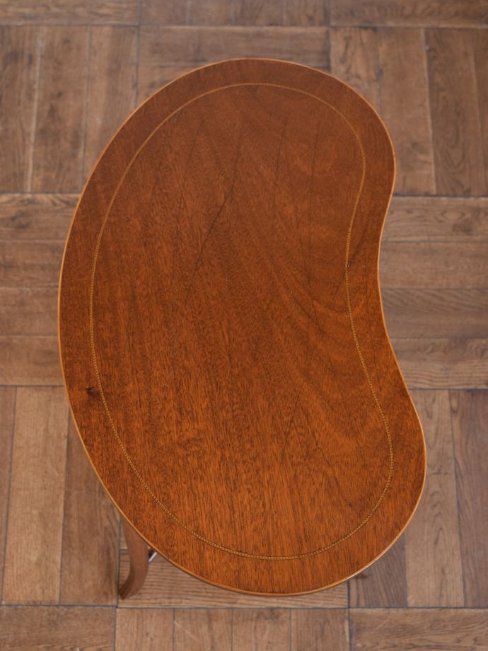 オケージョナルテーブルの天板