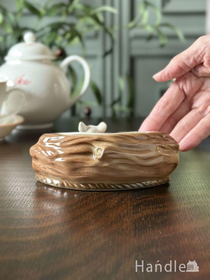 陶磁器のフラワーベース