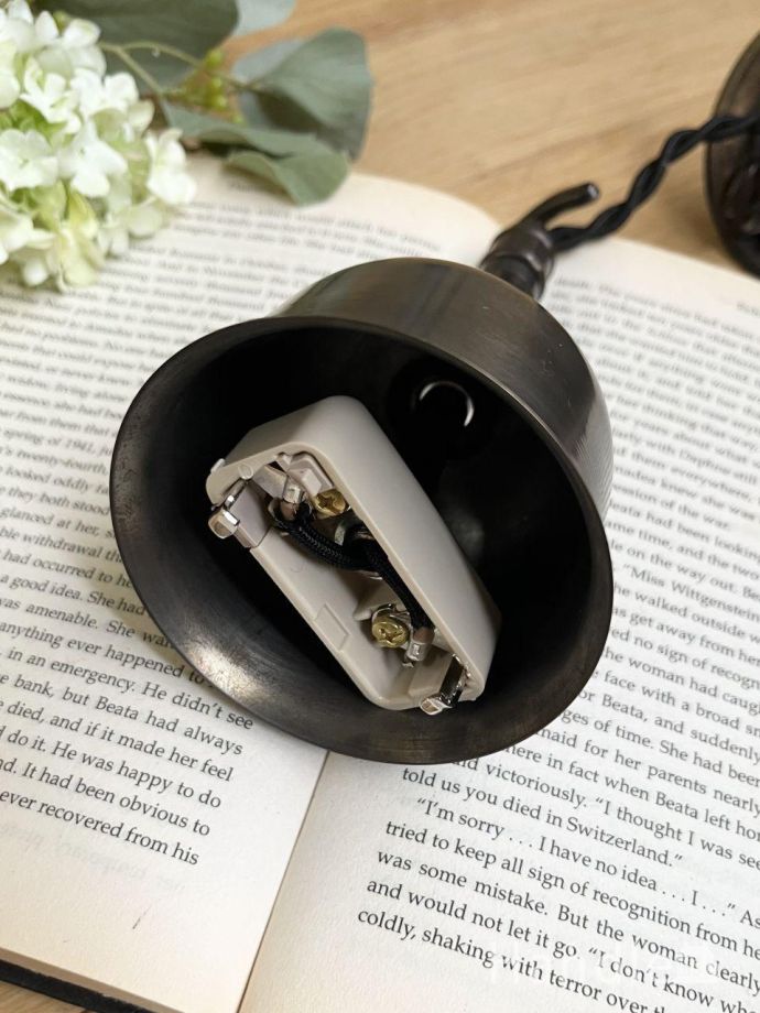 引っ掛けタイプの照明器具