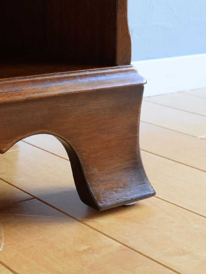 アンティーク家具の脚