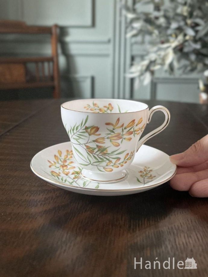 アンティークのカップ&ソーサー