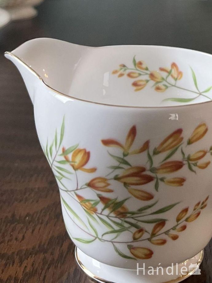 アンティークのミルクピッチャー