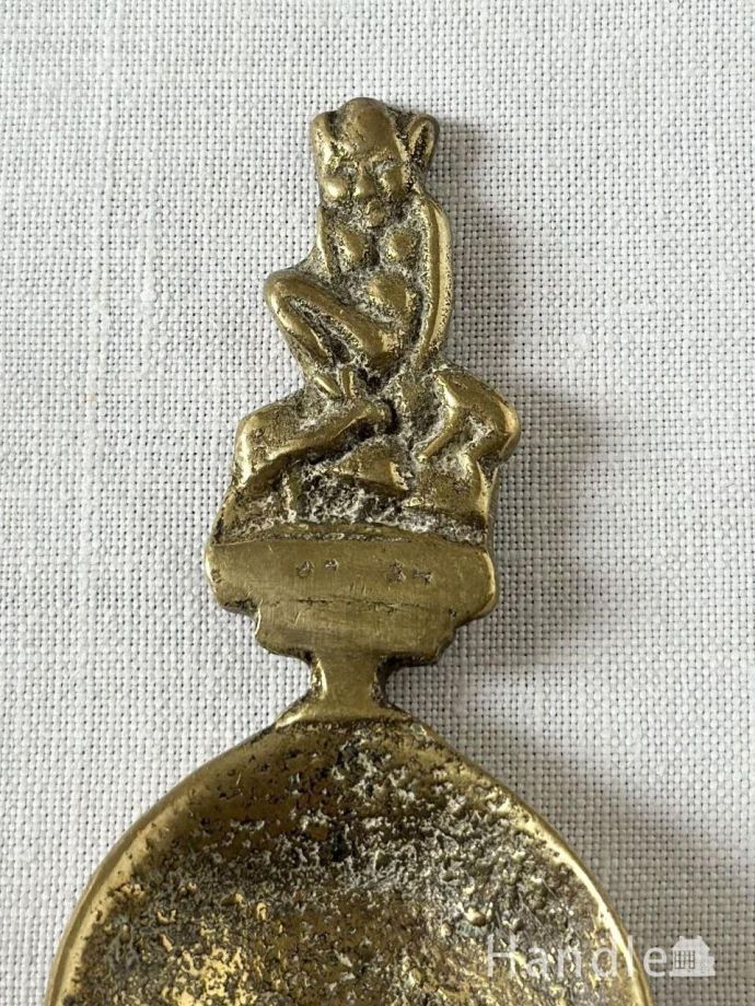 アンティーク真鍮製のスプーン